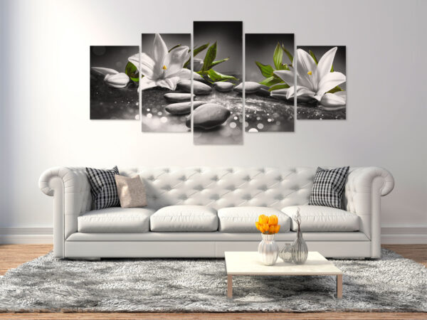 Leinwandbild - Lilies and Stones (5 Parts) Wide Grey – Bild 2